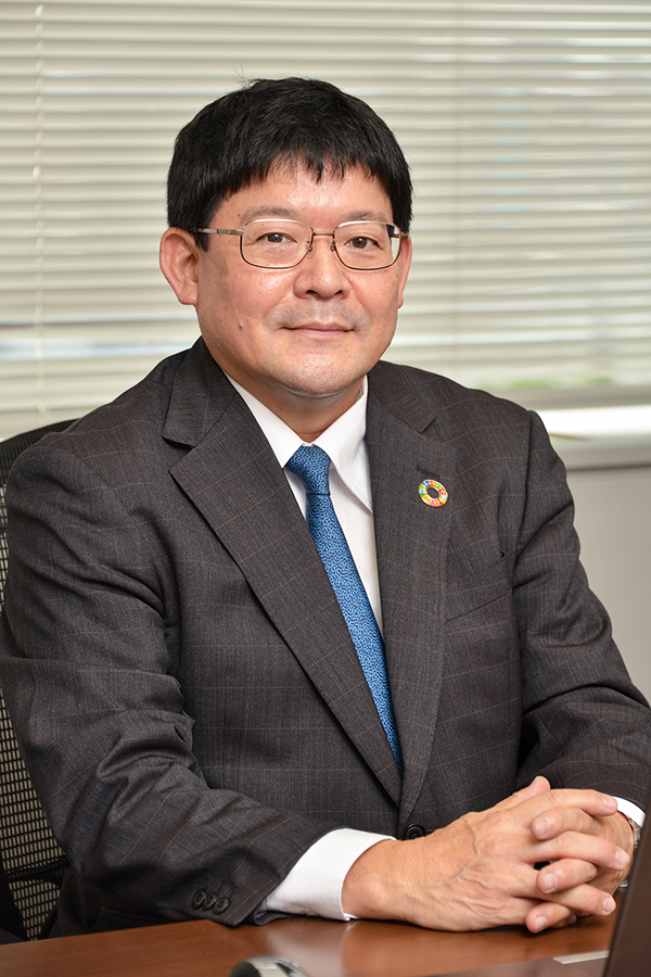 中央化学株式会社 代表取締役社長 室園 康博